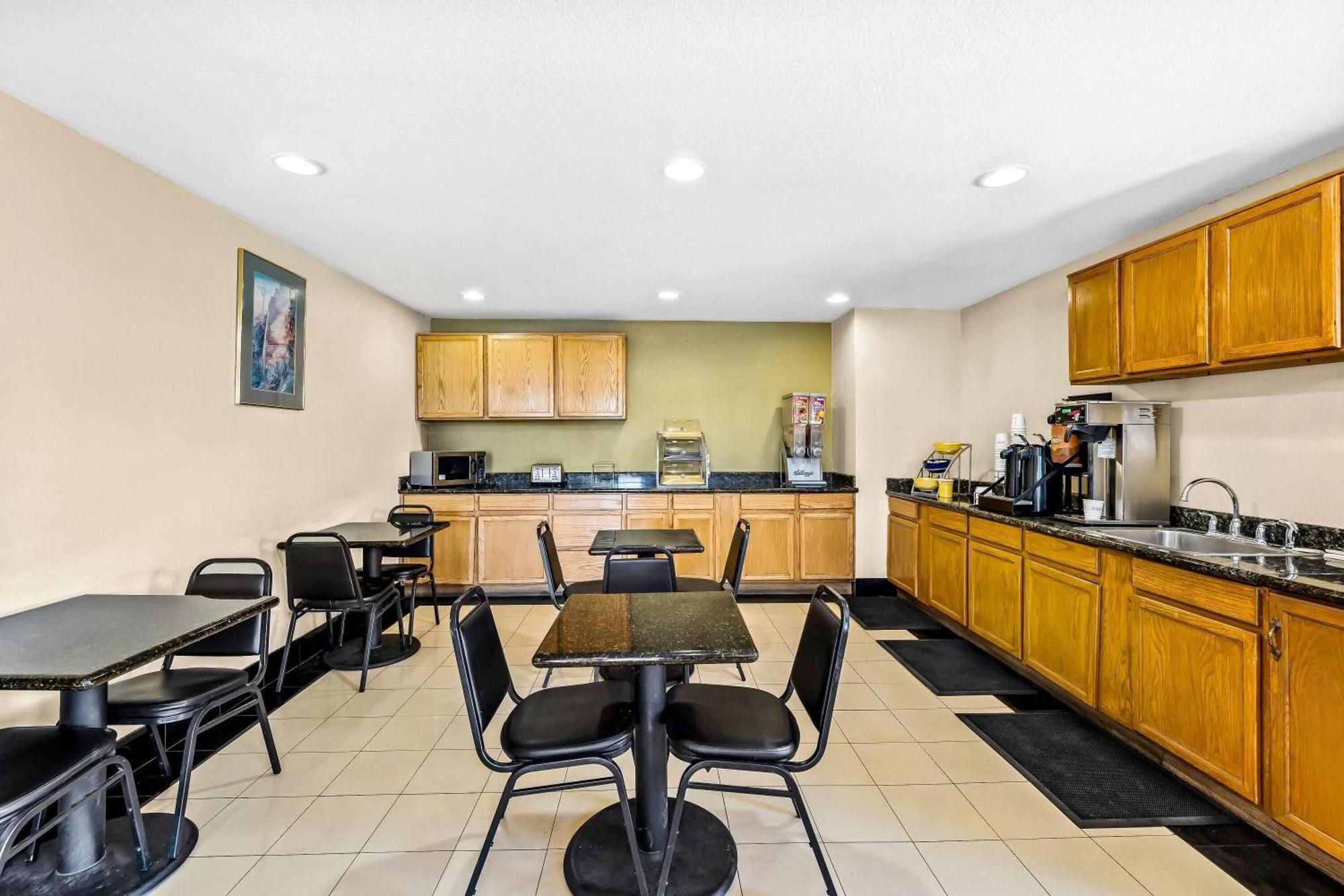 Days Inn By Wyndham Tucson Airport Zewnętrze zdjęcie